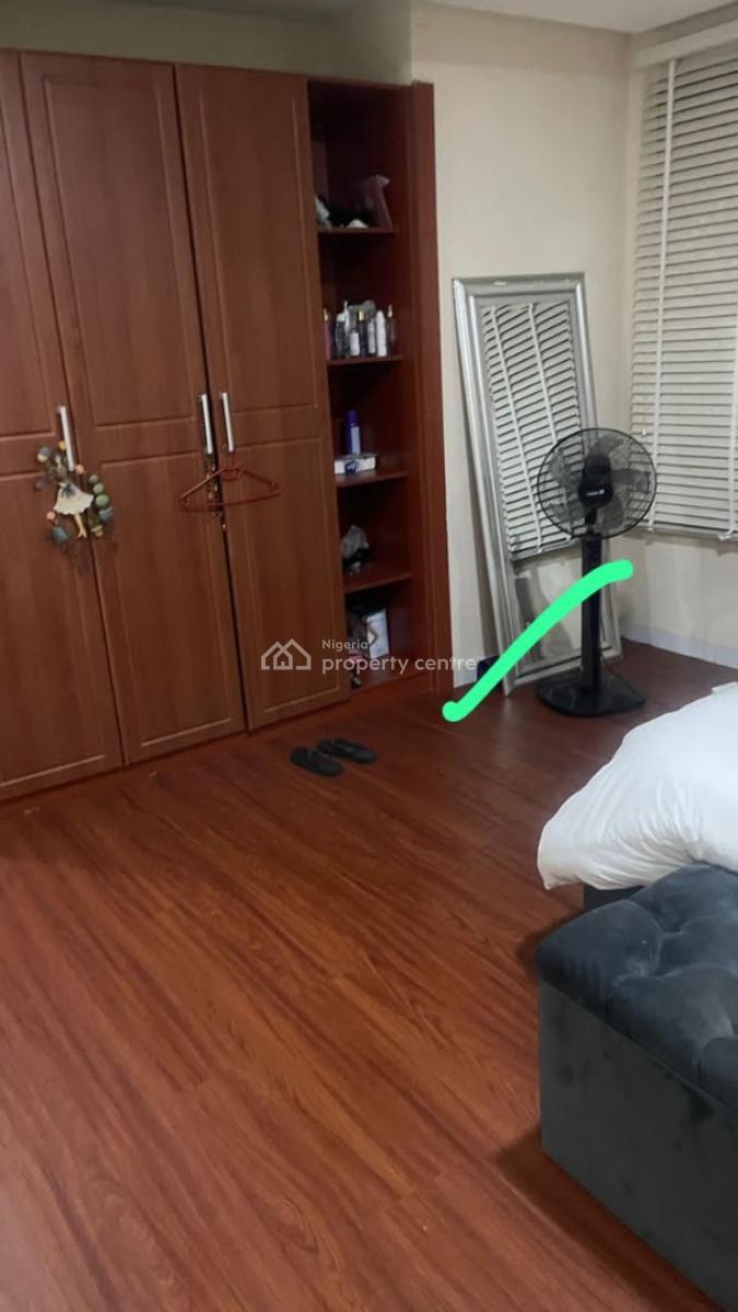 Luxury Built Serviced 3bedrooms Apartment with Bq,pool, & Gym, Shoreline Drive, Ikoyi, Lagos, Flat / Apartment for Sale