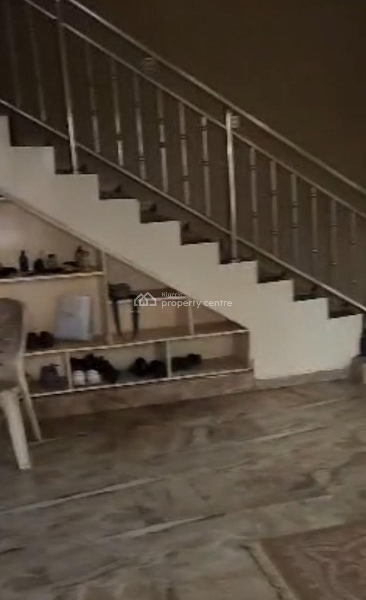 Modern and Nicely Finished 4brm Duplex, Shared Compound with All Rooms, at Kiniuifa Street, Off Williams Street, Sawmill, Gbagada., Gbagada, Lagos, Detached Duplex for Rent