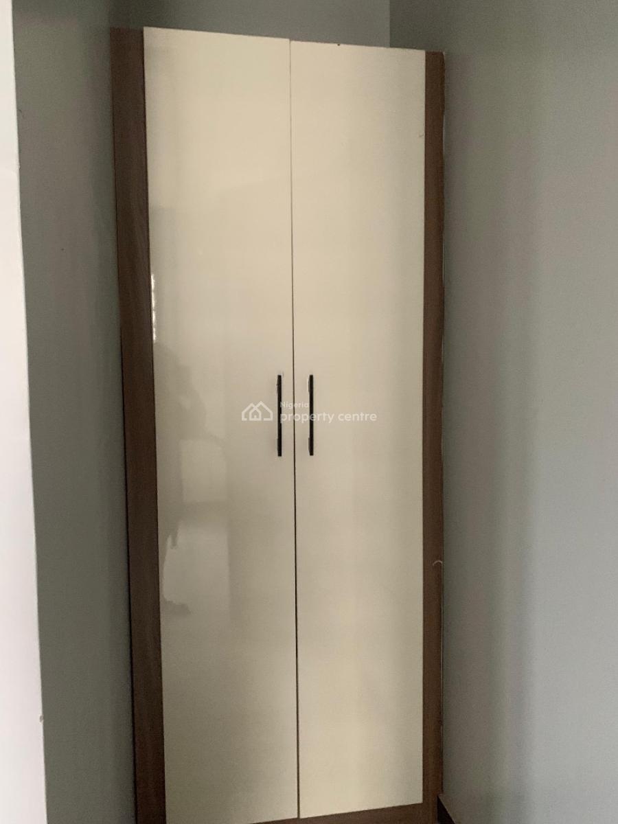 Brand New 2 Bedroom Flat for Distress, Freedom Way, Lekki Phase 1, Lekki, Lagos, Block of Flats for Sale