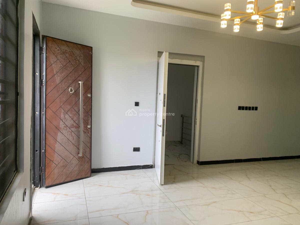 Brand New 2 Bedroom Flat for Distress, Freedom Way, Lekki Phase 1, Lekki, Lagos, Block of Flats for Sale