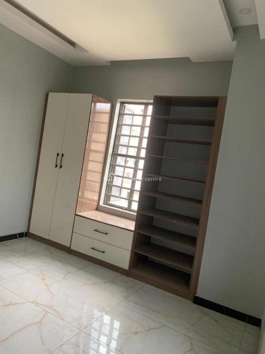 Brand New 2 Bedroom Flat for Distress, Freedom Way, Lekki Phase 1, Lekki, Lagos, Block of Flats for Sale