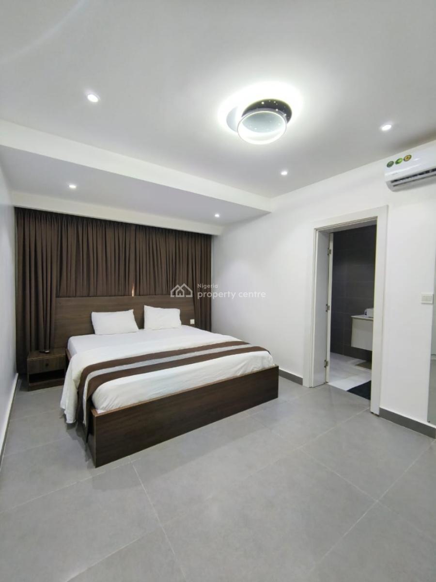 Luxury Fully Furnished & Service 3bedroom Apartment+24/7 Light, Prime Water Estate ,freedom Way Lekki Phase 1, Lekki Phase 1, Lekki, Lagos, Flat / Apartment for Rent