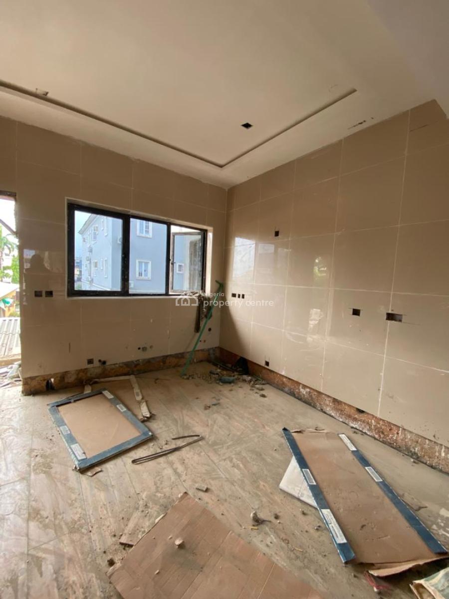 Newly Built 4 Bedroom Maisonette with Elevator & Bq, Victoria Island (vi), Lagos, Flat / Apartment for Sale