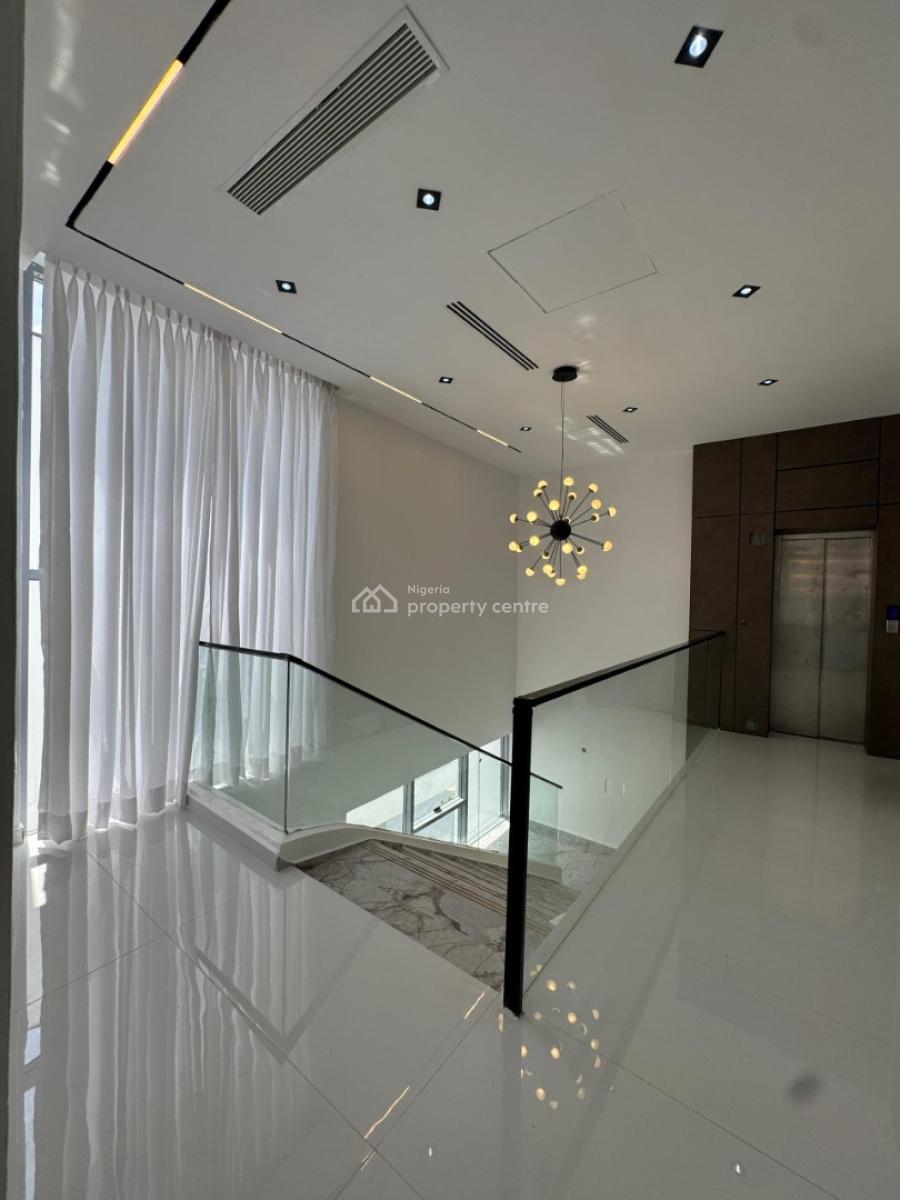 Stunning  5  Bed with a Swimming Pool, Elevator & Gym, Ikate, Lekki, Lagos, Detached Duplex for Sale