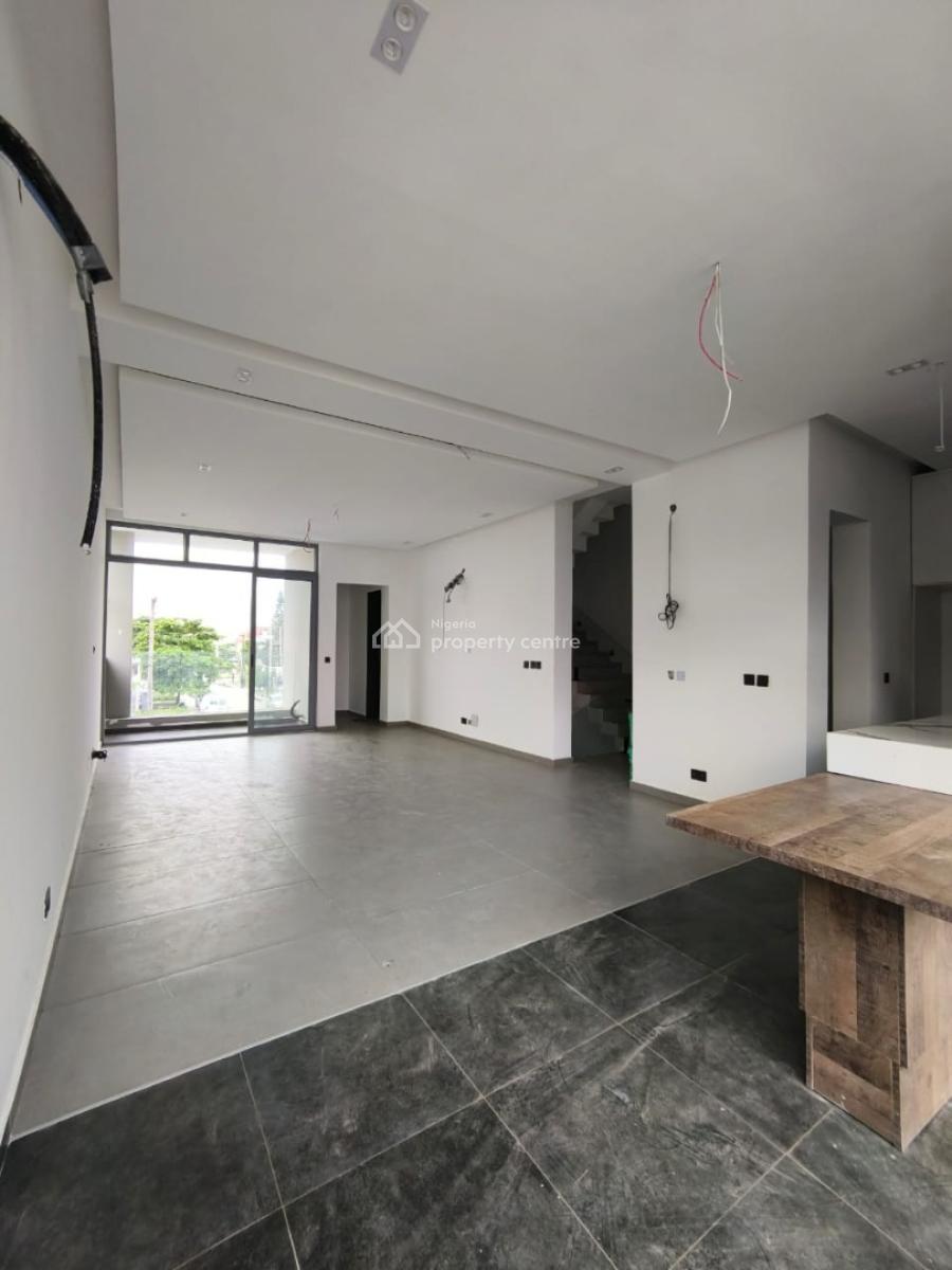 Newly Built 4bedroom Semi Detached Duplex+ Boys Quarter, Off Admiralty Way Lekki Phase 1, Lekki Phase 1, Lekki, Lagos, Semi-detached Duplex for Sale