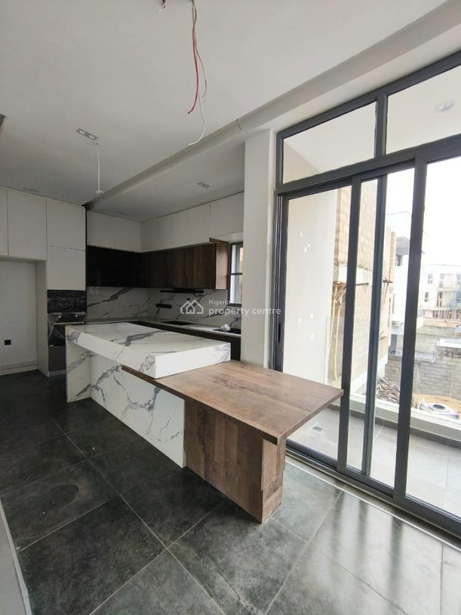 Newly Built 4bedroom Semi Detached Duplex+ Boys Quarter, Off Admiralty Way Lekki Phase 1, Lekki Phase 1, Lekki, Lagos, Semi-detached Duplex for Sale