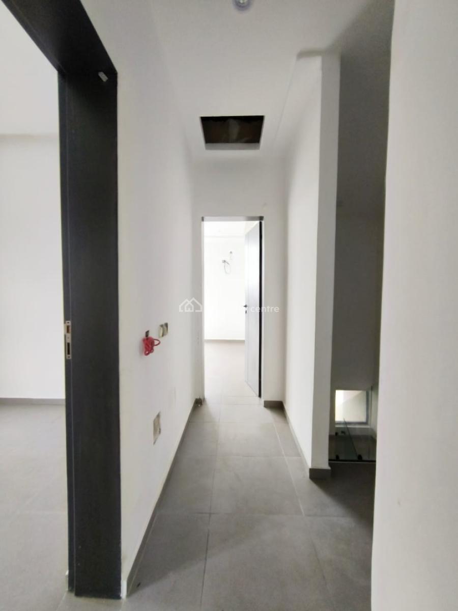 Newly Built 4bedroom Semi Detached Duplex+ Boys Quarter, Off Admiralty Way Lekki Phase 1, Lekki Phase 1, Lekki, Lagos, Semi-detached Duplex for Sale