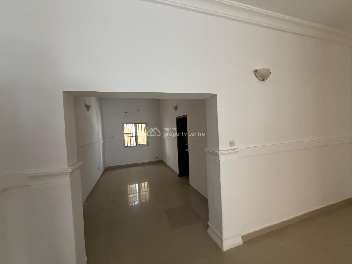 a Nice and Spacious 3 Bedroom Apartment, Lekki Phase 1, Lekki, Lagos, Flat / Apartment for Rent