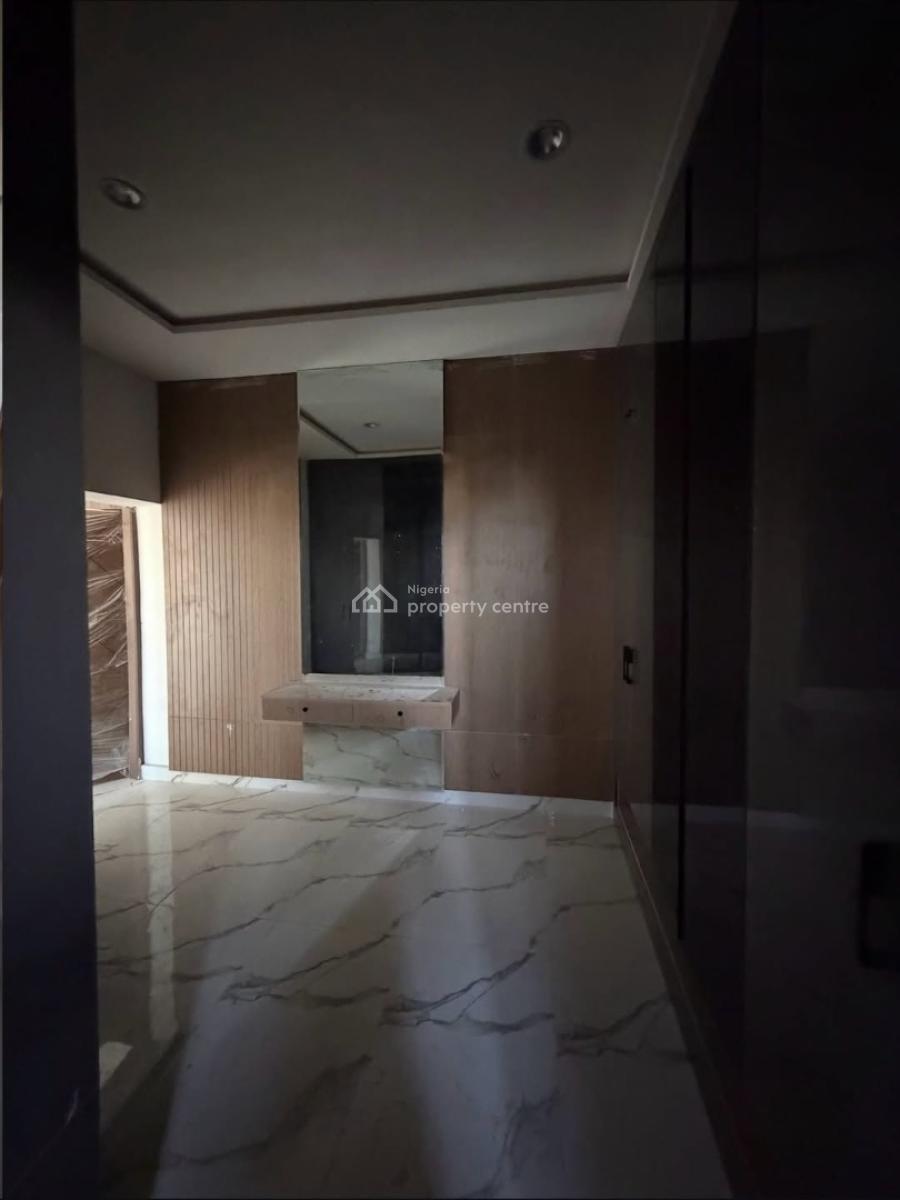 Newly Built 4 Bedroom Terrace Duplex with 1 Room Bq, Guzape Hills, Guzape District, Abuja, Terraced Duplex for Sale