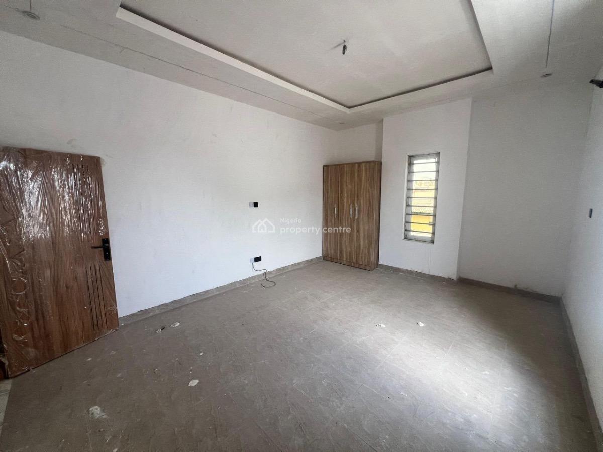 Luxury 2bedroom Flats, Gbagada, Lagos, Flat / Apartment for Rent