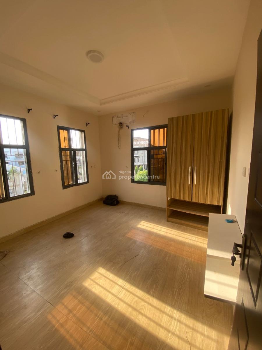 Well Fitted 2 Bed Apartment, Ikate, Ikate, Lekki, Lagos, Flat / Apartment for Rent