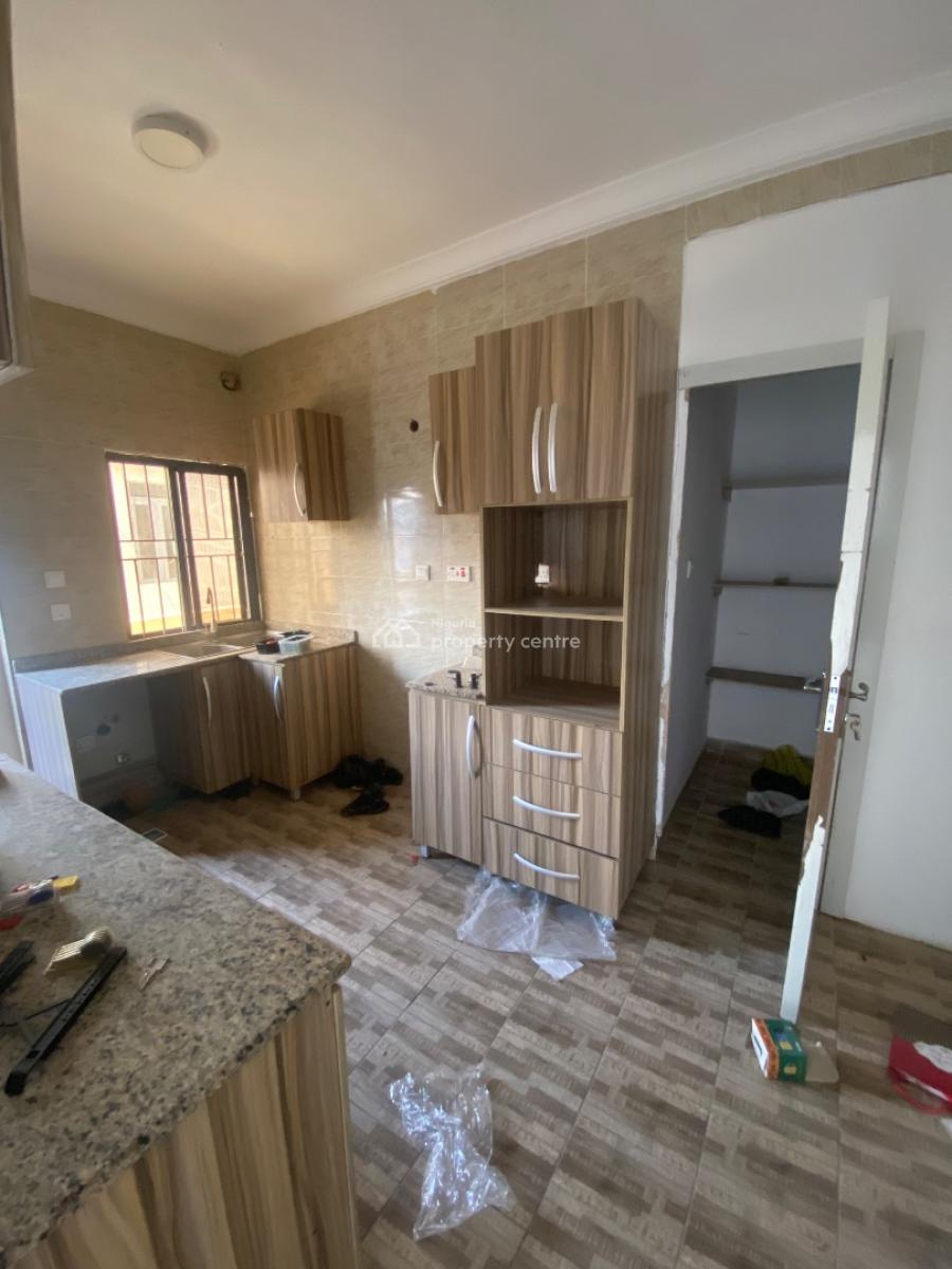 Well Fitted 2 Bed Apartment, Ikate, Ikate, Lekki, Lagos, Flat / Apartment for Rent