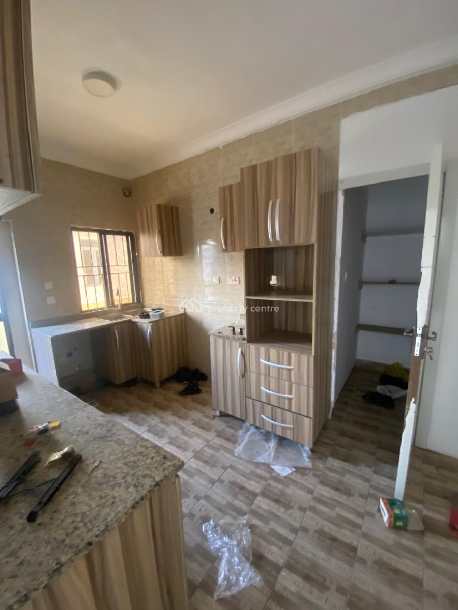 Well Fitted 2 Bed Apartment, Ikate, Ikate, Lekki, Lagos, Flat / Apartment for Rent