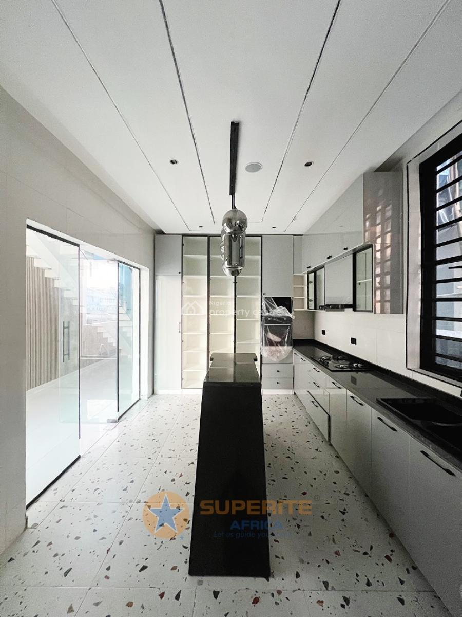 5-bedroom Fully Detached Duplex, Orchid Road, Lekki, Lagos, Detached Duplex for Sale