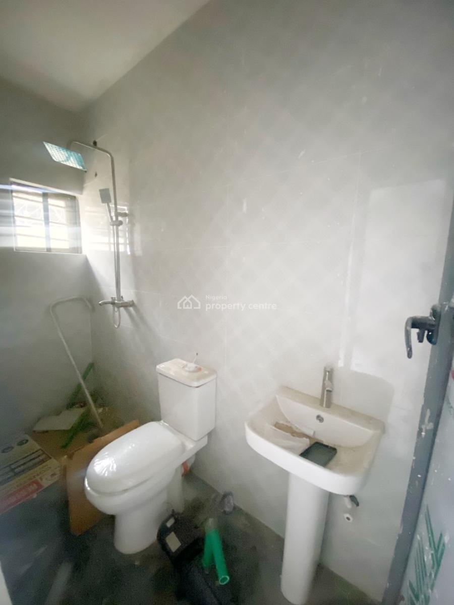 a Newly Built Luxury 2 Bedroom Flat, Gra Phase 1, Magodo, Lagos, Flat / Apartment for Rent