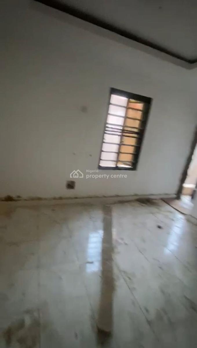 2 Bedroom Up Flat, Sholuyi, Gbagada, Lagos, Flat / Apartment for Rent