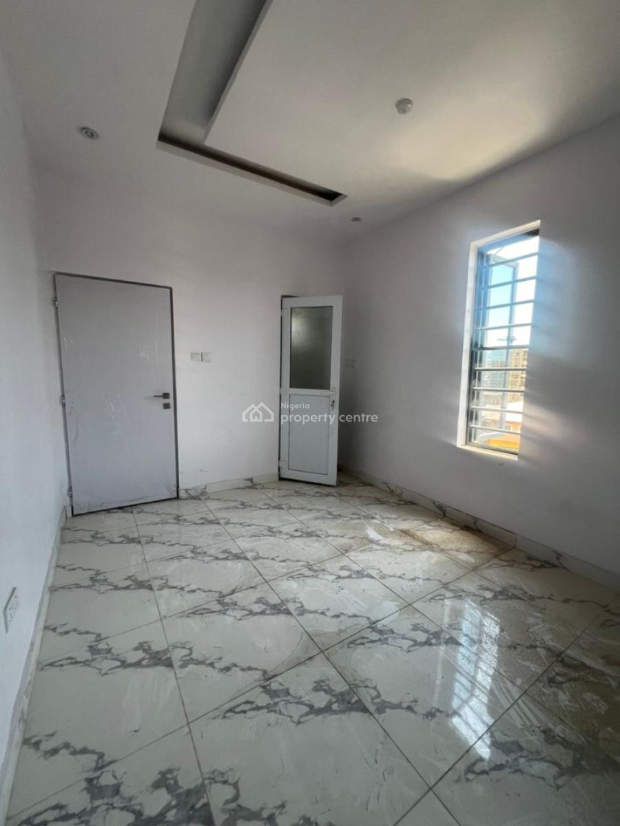 Lovely 2 Bedroom Apartment in a Secure Estate, Ologolo, Lekki, Lagos, Flat / Apartment for Rent