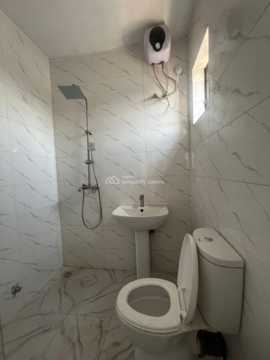 Lovely 2 Bedroom Apartment in a Secure Estate, Ologolo, Lekki, Lagos, Flat / Apartment for Rent