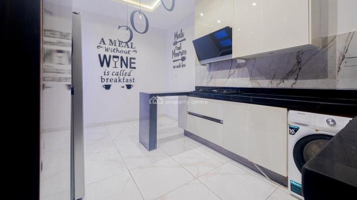 Furnished 2 Bed Apartment with Table Tennis  Ps5, Snooker , Gym, Lekki Phase 1, Lekki, Lagos, Flat / Apartment for Rent