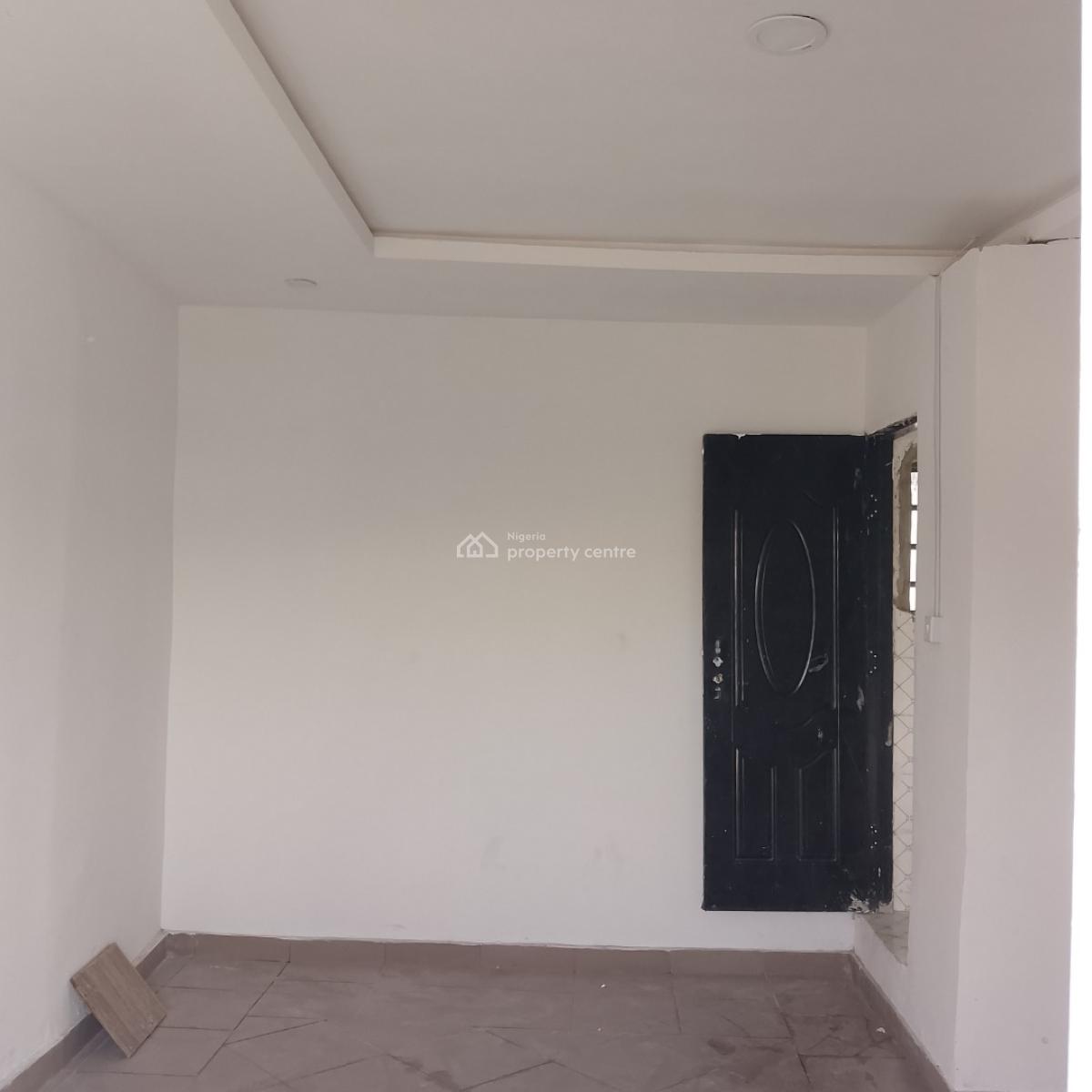 Massive Shop/office Space, Destiny Home Estate Abijo Lagos, Sangotedo, Ajah, Lagos, Shop for Rent