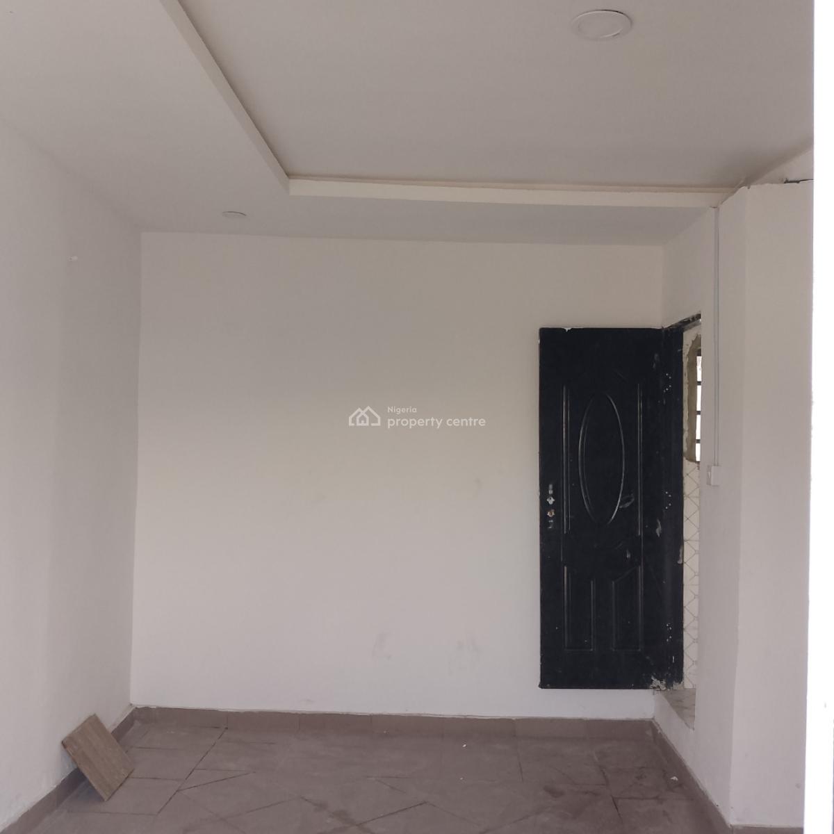 Massive Shop/office Space, Destiny Home Estate Abijo Lagos, Sangotedo, Ajah, Lagos, Shop for Rent