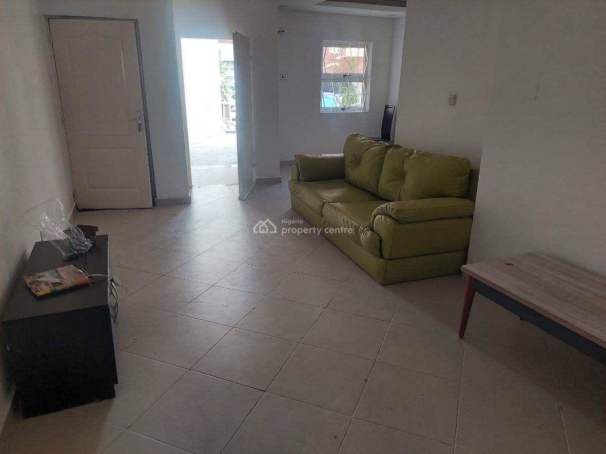 Fully Service Lovely One Bedroom Apartment with a Backyard Space, Old Ikoyi, Old Ikoyi, Ikoyi, Lagos, Mini Flat (room and Parlour) for Rent