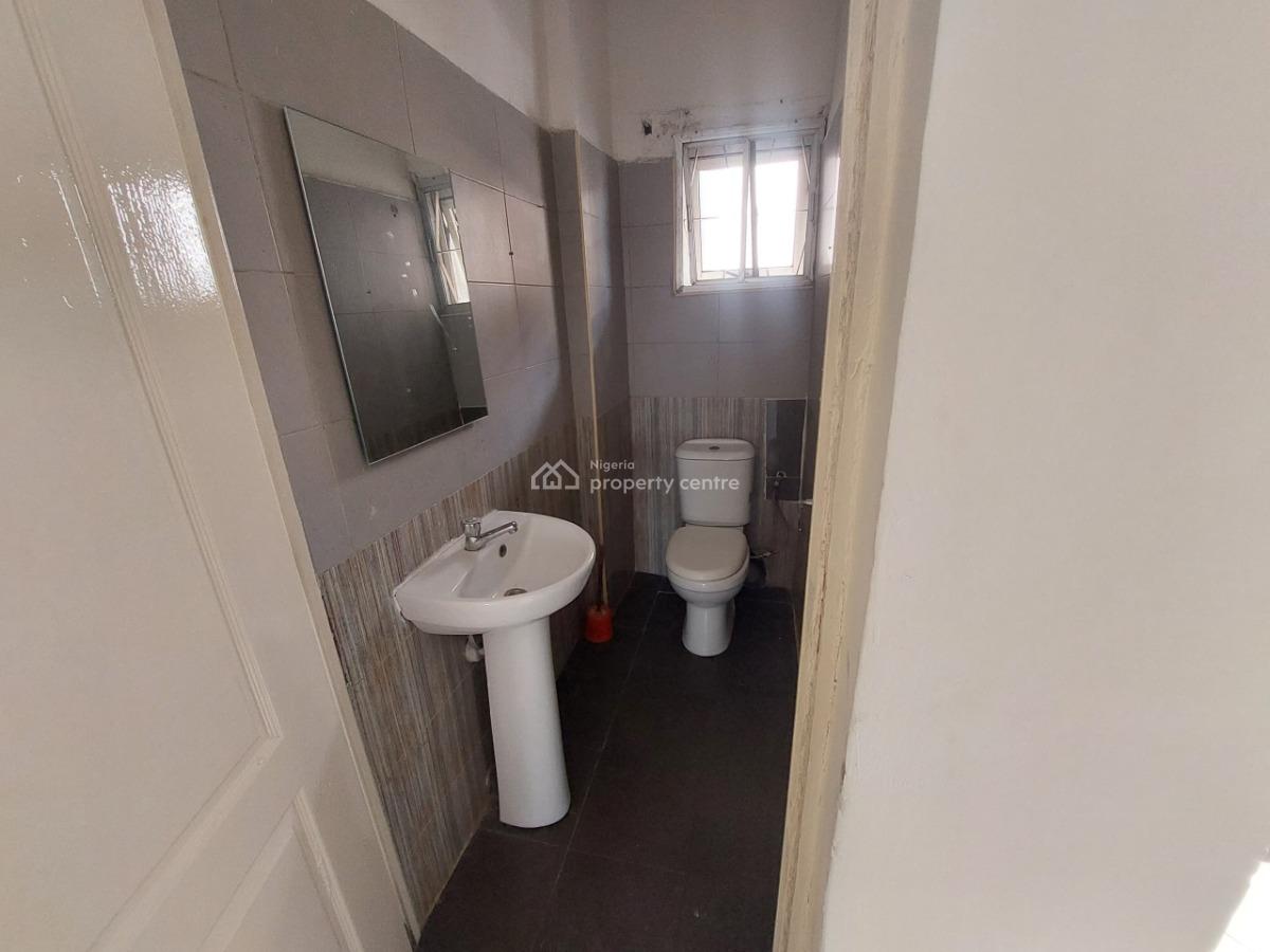 Fully Service Lovely One Bedroom Apartment with a Backyard Space, Old Ikoyi, Old Ikoyi, Ikoyi, Lagos, Mini Flat (room and Parlour) for Rent