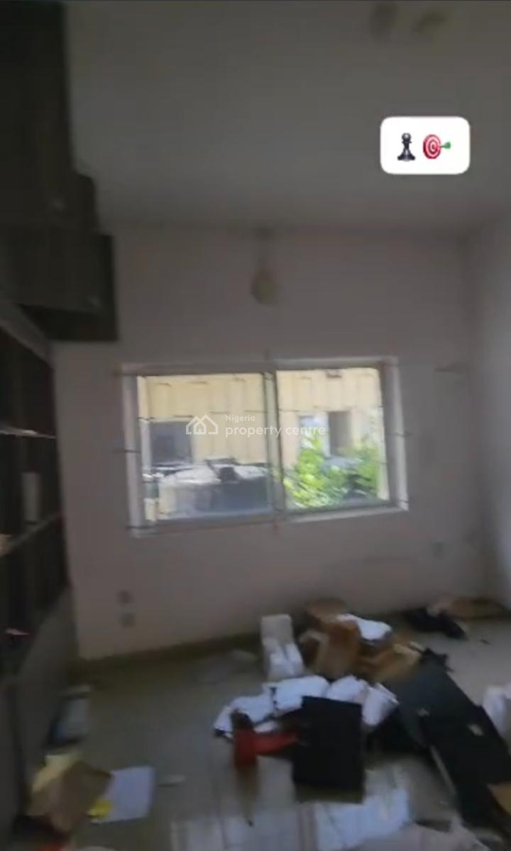 Spacious 8 Rooms Office Building with 2 Room Bq,storage Rooms,kitchene, South West, Old Ikoyi, Ikoyi, Lagos, Commercial Property for Rent