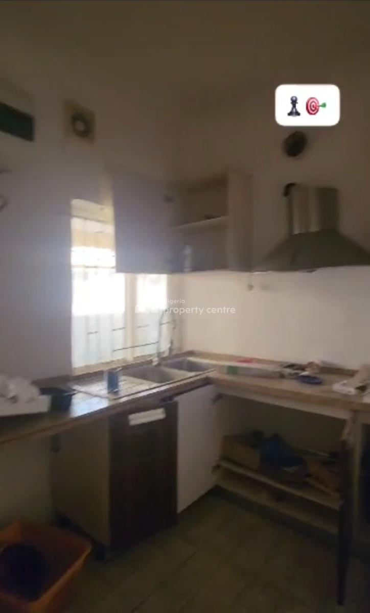 Spacious 8 Rooms Office Building with 2 Room Bq,storage Rooms,kitchene, South West, Old Ikoyi, Ikoyi, Lagos, Commercial Property for Rent