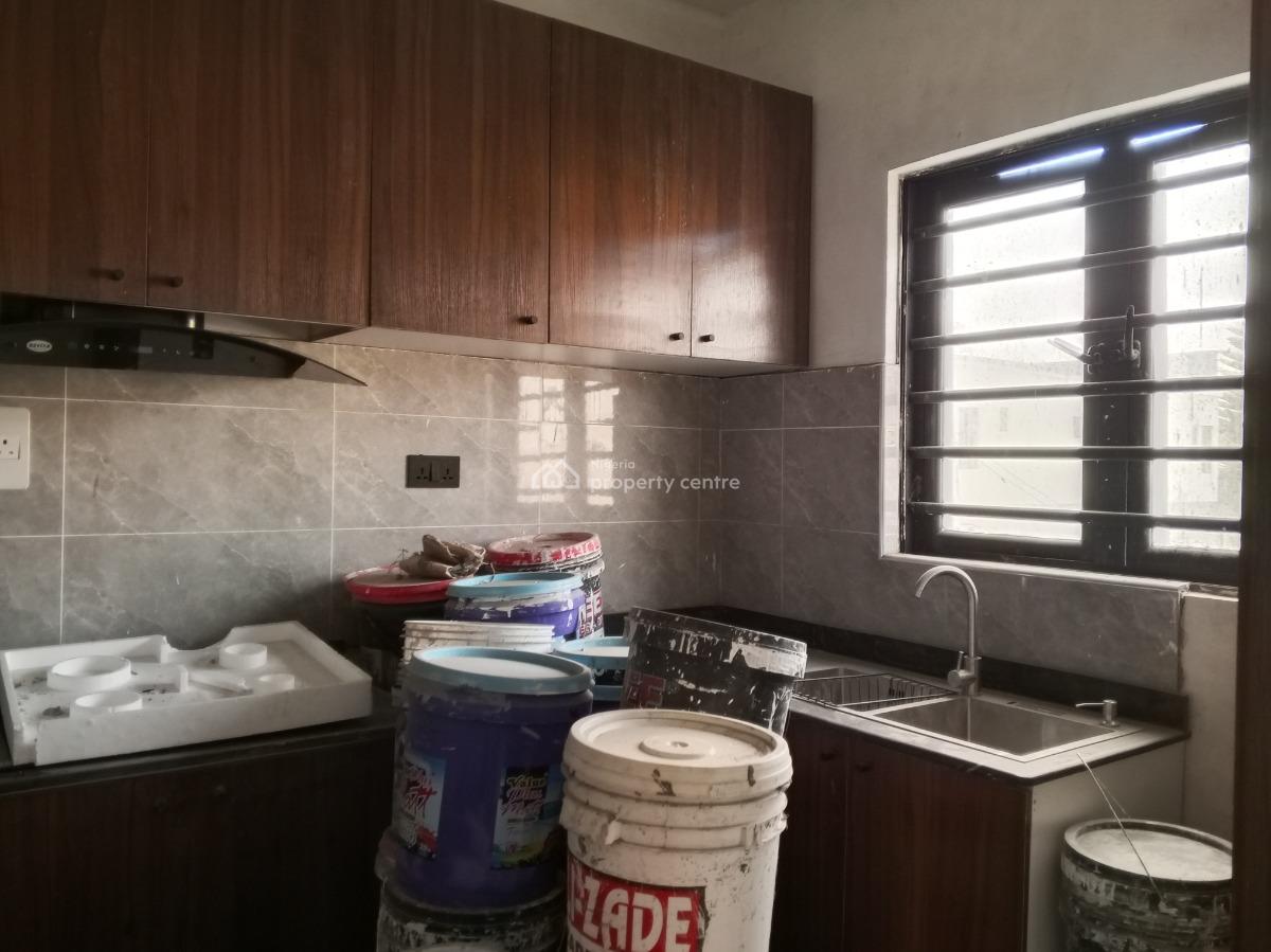 2 Bedroom Apartment Investment Property, Thomas Estate, Ajah, Lagos, Flat / Apartment for Sale