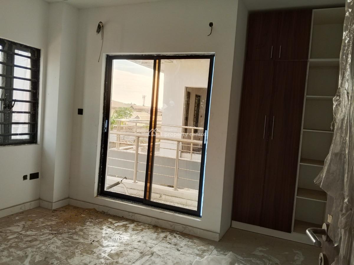 2 Bedroom Apartment Investment Property, Thomas Estate, Ajah, Lagos, Flat / Apartment for Sale