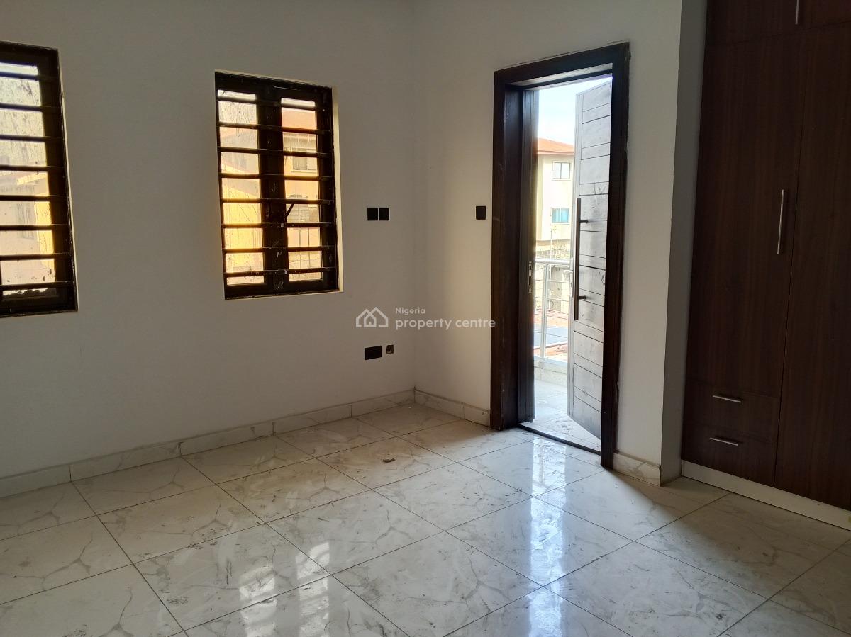 2 Bedroom Apartment Investment Property, Thomas Estate, Ajah, Lagos, Flat / Apartment for Sale