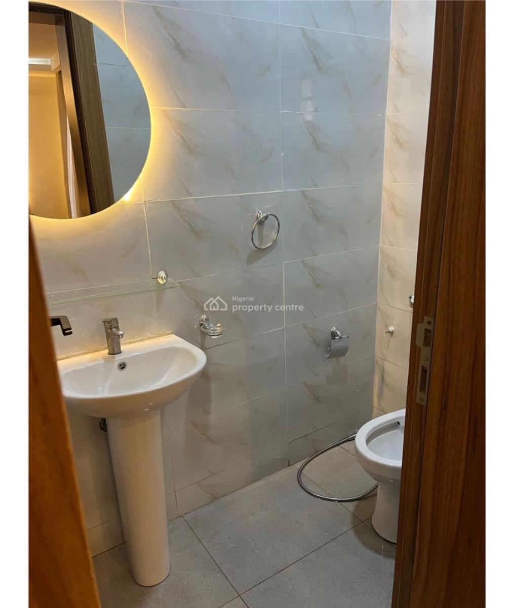 Fully Serviced and Furnished 1 Bedroom Apartment, Gaduwa, Abuja, Flat / Apartment for Rent