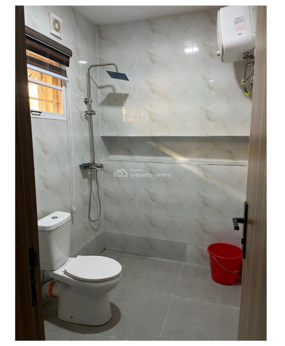 Fully Serviced and Furnished 1 Bedroom Apartment, Gaduwa, Abuja, Flat / Apartment for Rent