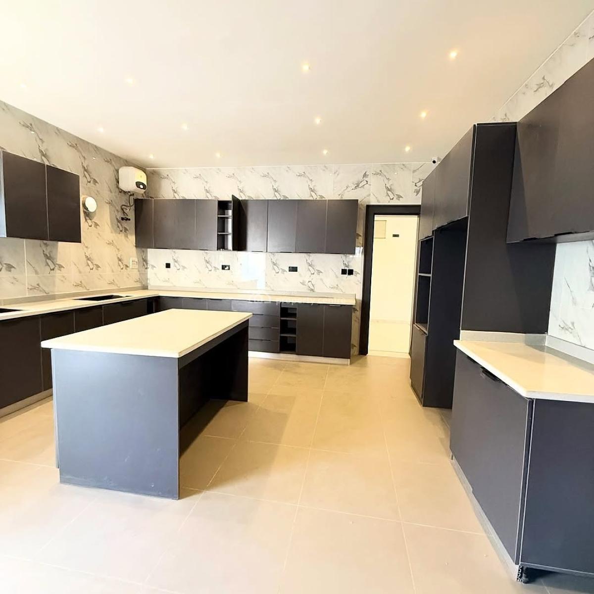 5 Bedroom Detached Duplex with Bq, Guzape Abuja, Guzape District, Abuja, Detached Duplex for Sale