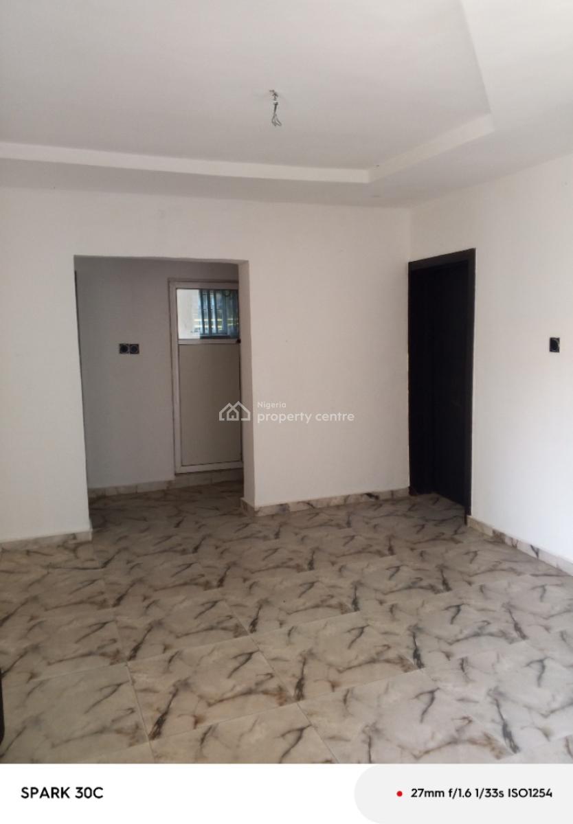 Neatly Built 3 Bedroom Flat, Langbasa Road,ajah, Ajah, Lagos, Flat / Apartment for Rent