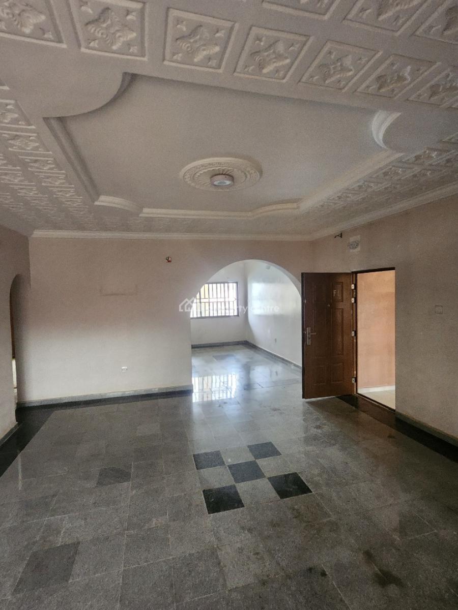 Nice 2 Bedroom Flat Serviced with Ac and Generator, Tarred Rd, Zone4, Zone 4, Wuse, Abuja, Flat / Apartment for Rent