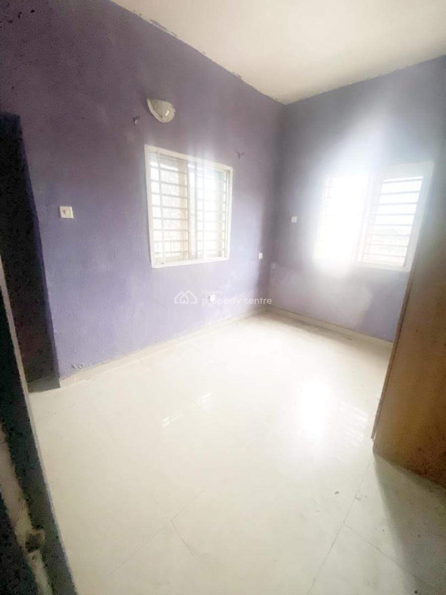 a Well Maintained Spacious 3 Bedroom Flat at Olowora  for 4m per Annum, Olowora, Olowora, Magodo, Lagos, Flat / Apartment for Rent