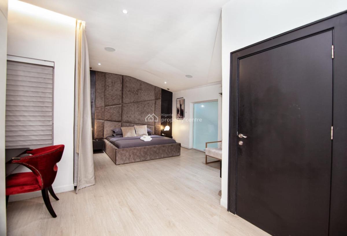 Luxury 2 Bedroom Appartment with Private Cinema, Cadogan Estate Osapa London, Osapa, Lekki, Lagos, Flat / Apartment Short Let