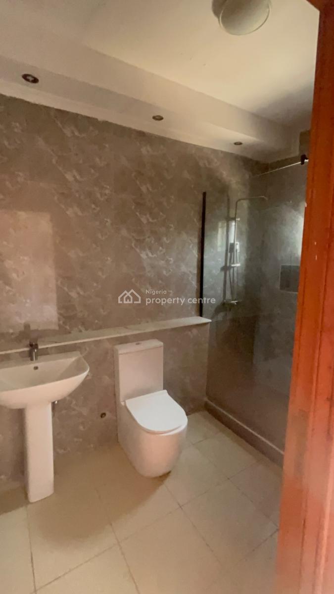 3 Bedroom Apartment with Bq, Lekki Phase 1, Lekki, Lagos, Flat / Apartment for Rent