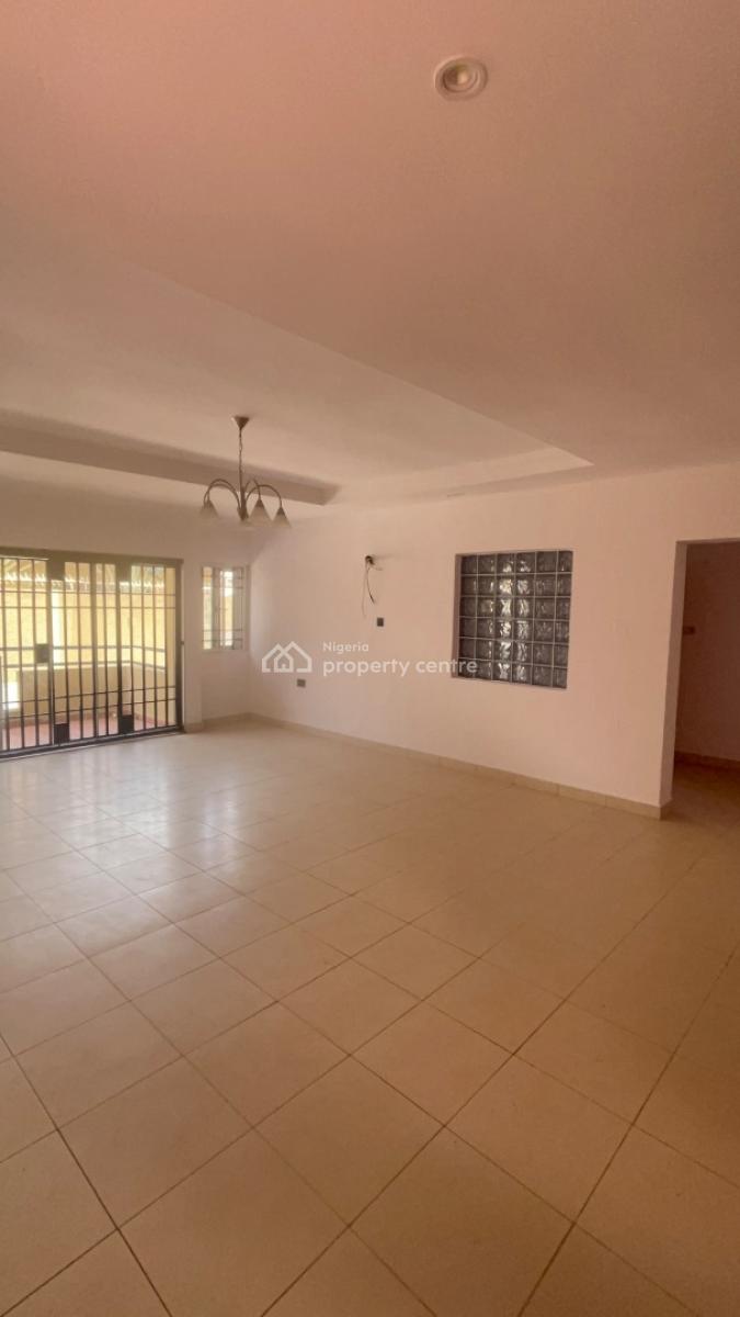 3 Bedroom Apartment with Bq, Lekki Phase 1, Lekki, Lagos, Flat / Apartment for Rent