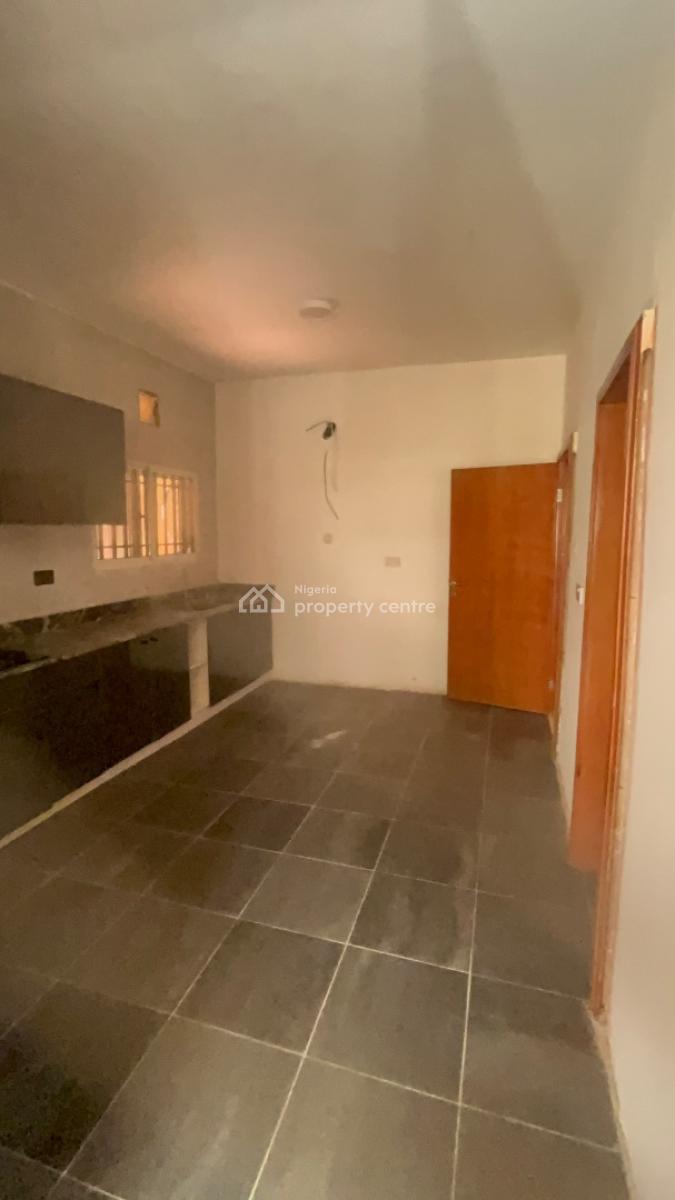 3 Bedroom Apartment with Bq, Lekki Phase 1, Lekki, Lagos, Flat / Apartment for Rent