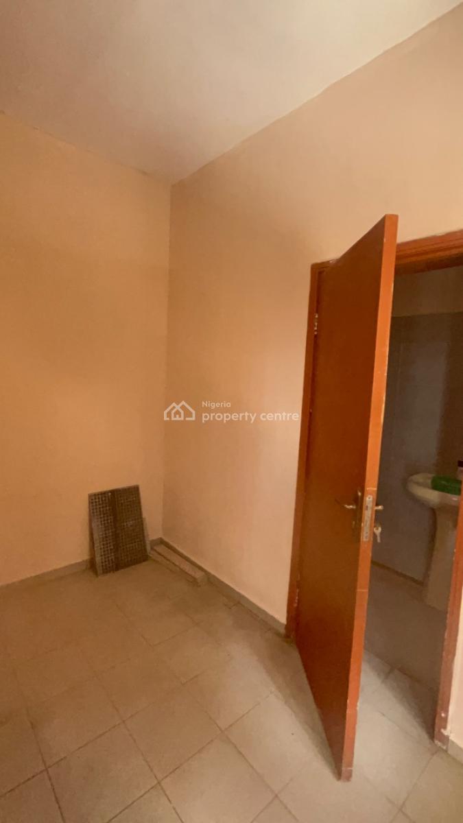 3 Bedroom Apartment with Bq, Lekki Phase 1, Lekki, Lagos, Flat / Apartment for Rent