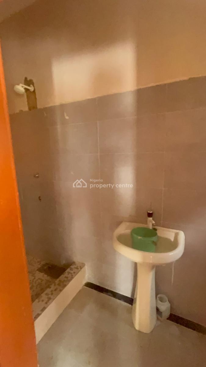 3 Bedroom Apartment with Bq, Lekki Phase 1, Lekki, Lagos, Flat / Apartment for Rent