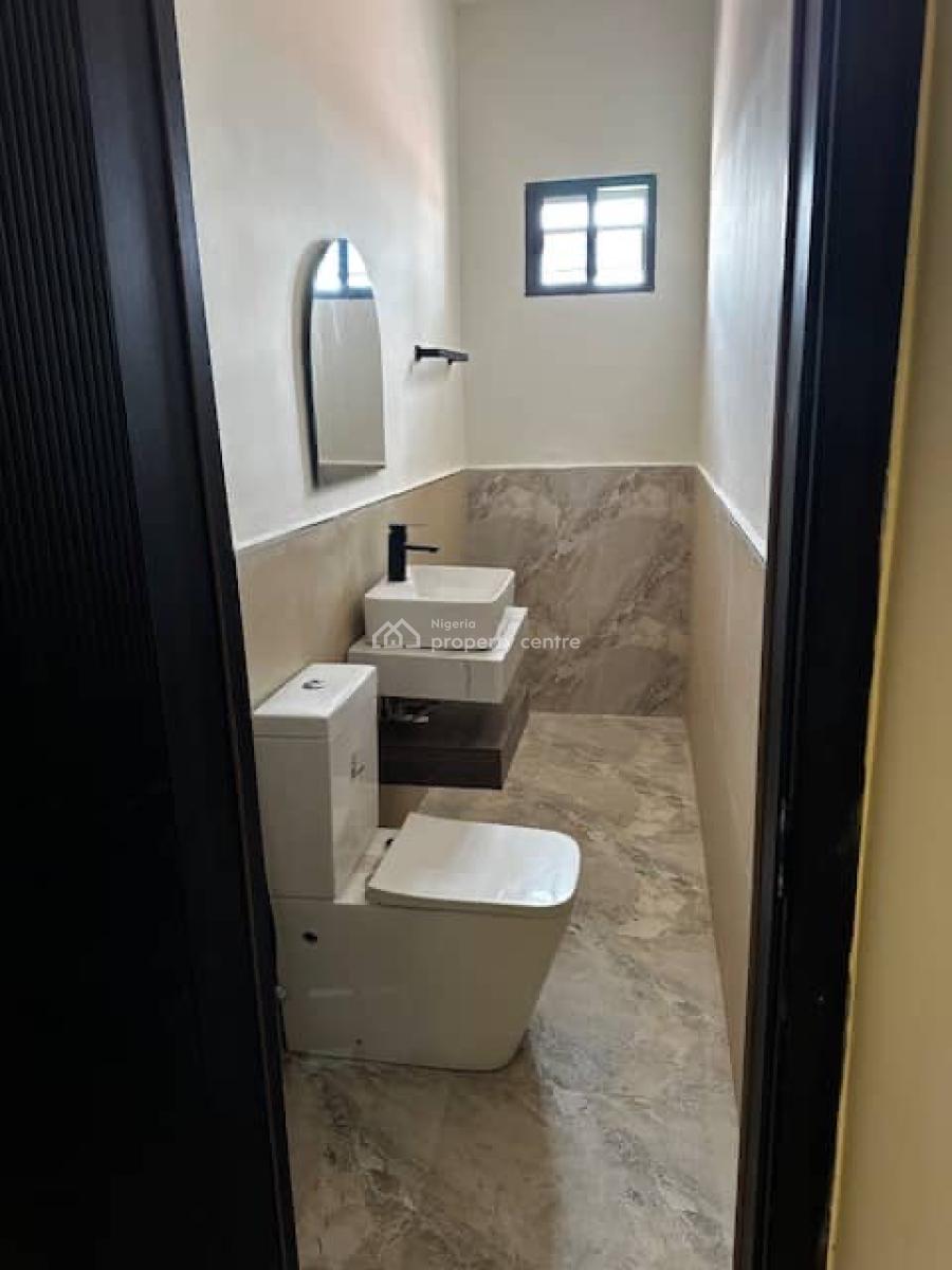 Luxury 1-bedroom Apartment with Swimming Pool in a Lovely Location, Lekki Phase 1, Lekki, Lagos, Mini Flat (room and Parlour) Short Let