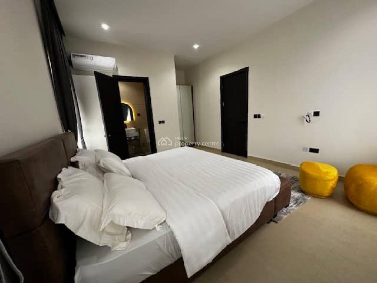 Luxury 1-bedroom Apartment with Swimming Pool in a Lovely Location, Lekki Phase 1, Lekki, Lagos, Mini Flat (room and Parlour) Short Let