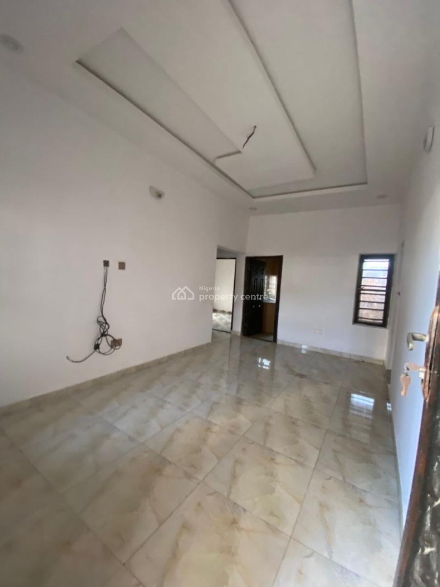 Sharp 2 Bedroom Apartment, Sangotedo, Ajah, Lagos, Flat / Apartment for Rent