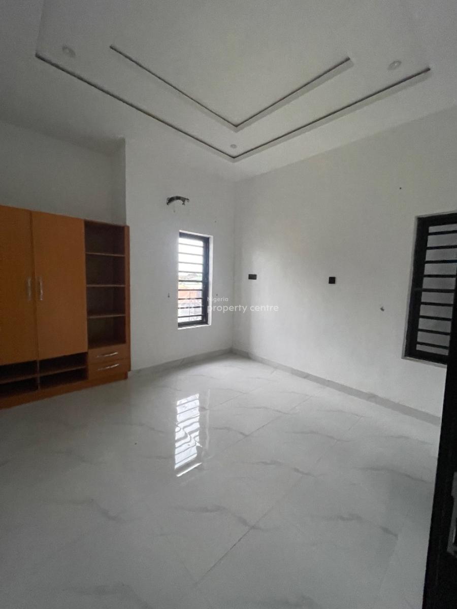 Standard 2 Bedroom Apartment in an Estate,personal Tank,2 Balconies,, Located Inside an Estate,good Road,secure Estate, Sangotedo, Ajah, Lagos, Flat / Apartment for Rent