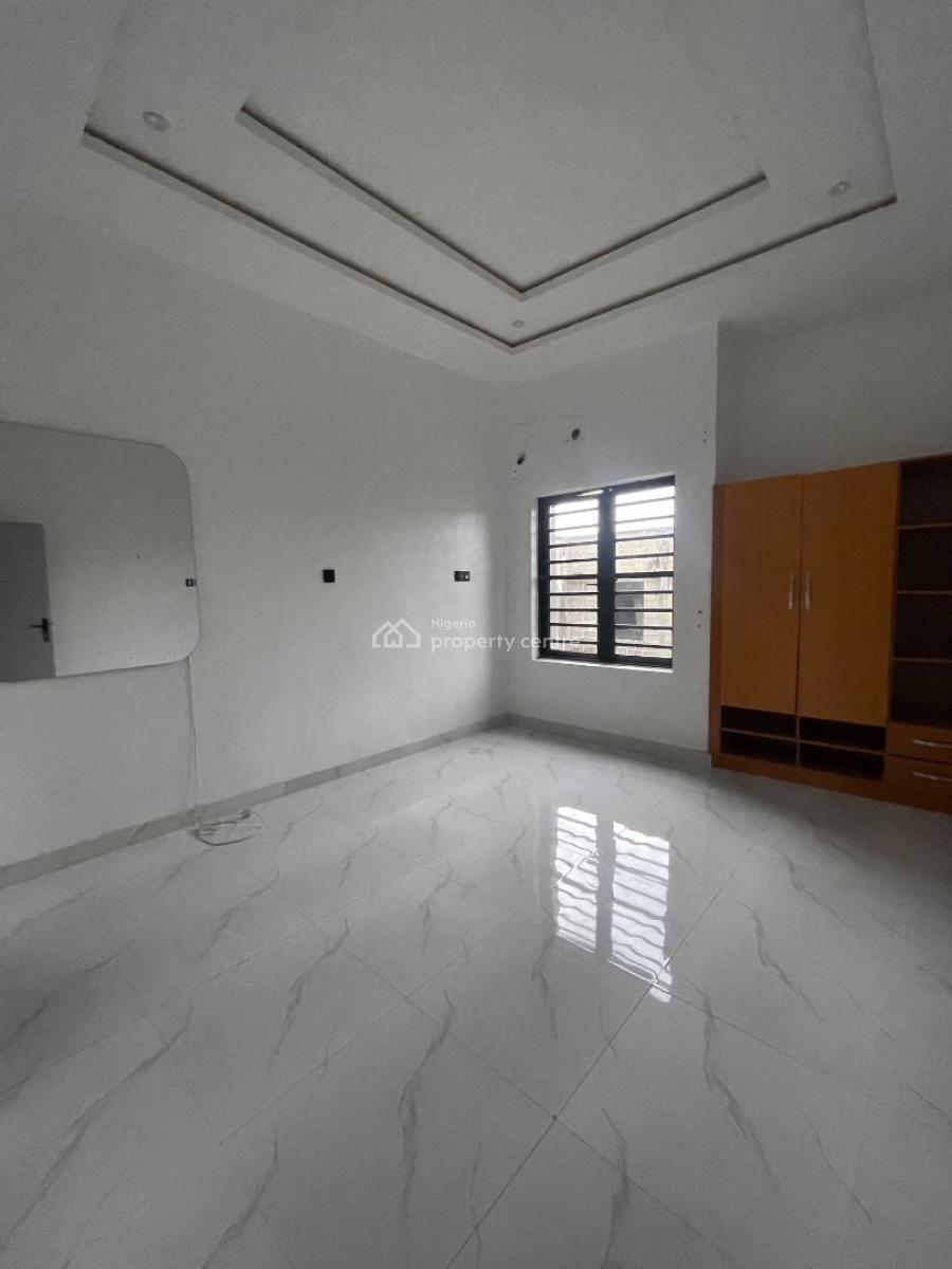 Standard 2 Bedroom Apartment in an Estate,personal Tank,2 Balconies,, Located Inside an Estate,good Road,secure Estate, Sangotedo, Ajah, Lagos, Flat / Apartment for Rent