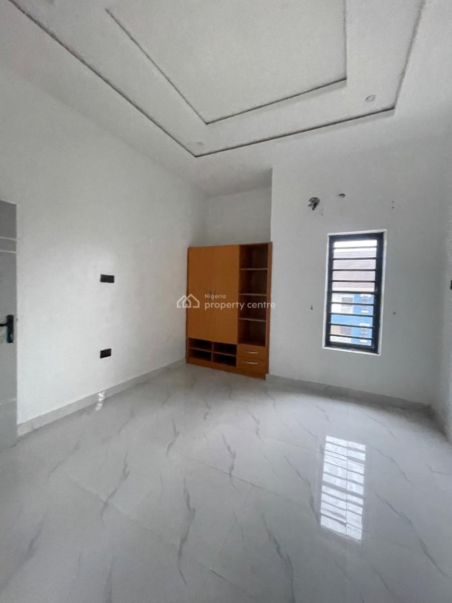 Standard 2 Bedroom Apartment in an Estate,personal Tank,2 Balconies,, Located Inside an Estate,good Road,secure Estate, Sangotedo, Ajah, Lagos, Flat / Apartment for Rent